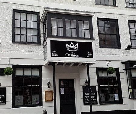 The Crown And Cushion Hotel Windsor Exterior foto